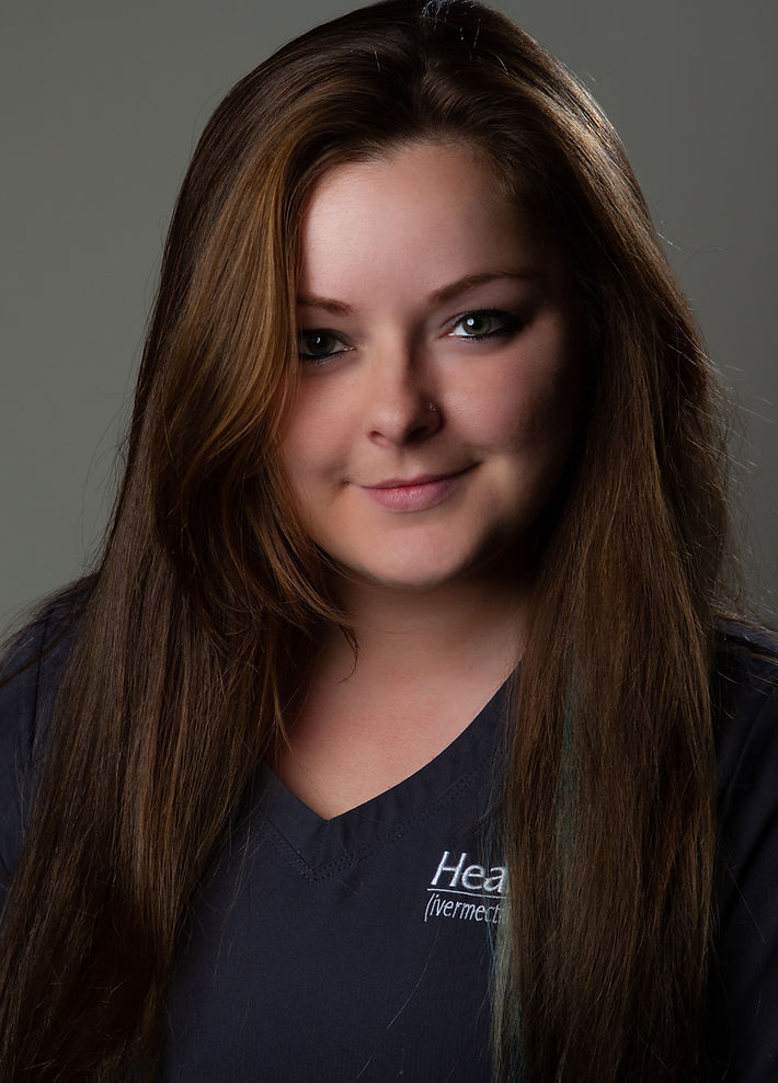 Headshot of Aquadale Veterinary Assistant Angie